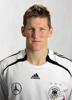 bastianschweinsteiger3.jpg bastianschweinsteiger3.jpg