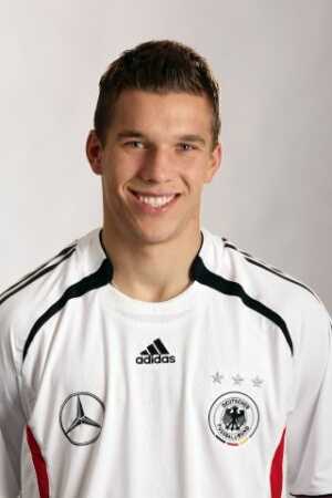lukaspodolski1.jpg lukaspodolski1.jpg